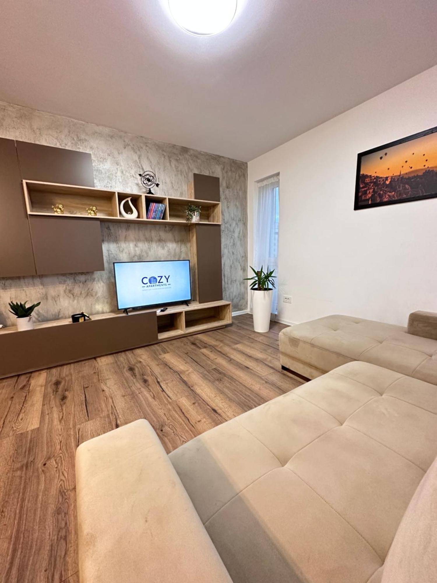 Coresi Mall Exclusive #Collection Apartments & Studios Braşov Exterior foto